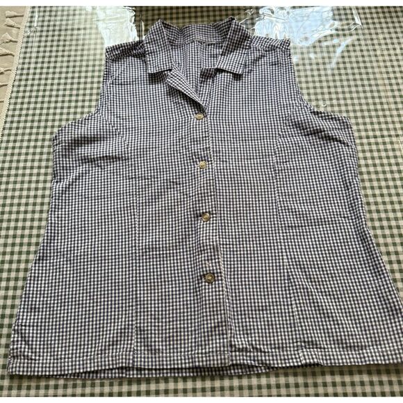 Women's Summer Bundle! Sizes 8, M Great Value! - Picture 2 of 3